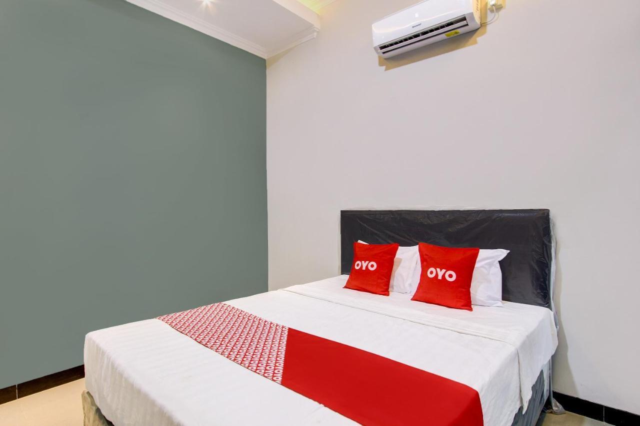 Oyo 92479 Pasadena House Hotel Krapyak Exterior photo